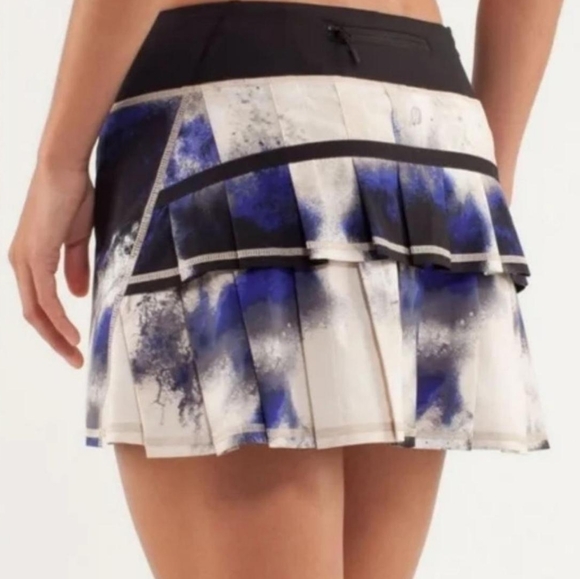 lululemon athletica Dresses & Skirts - Lululemon Run: Pace Setter Skirt